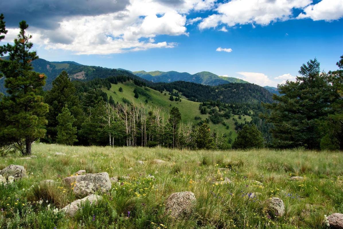 Apache Village 10, King Studio, Midtown, Sleeps 2 Ruidoso Exterior foto