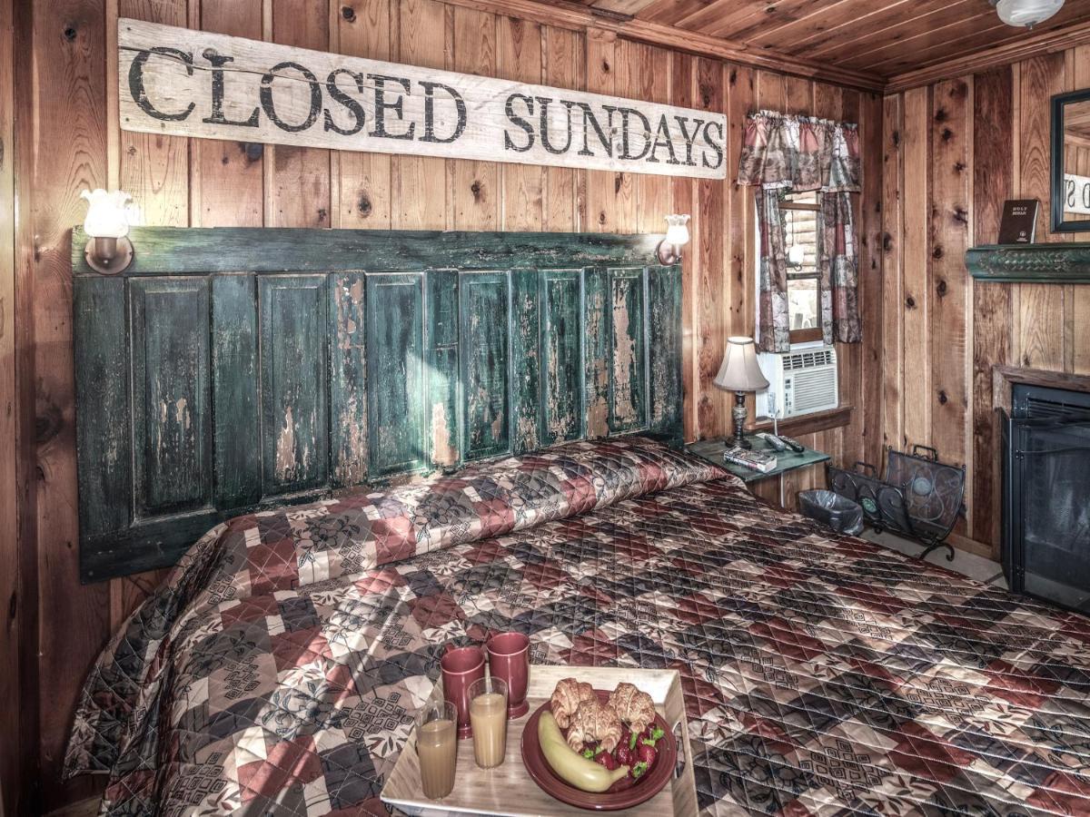 Apache Village 10, King Studio, Midtown, Sleeps 2 Ruidoso Exterior foto